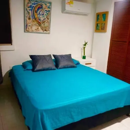 Apartamento Amplio Vista Al Mar Y Parqueadero