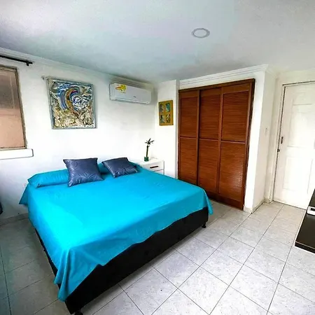 Apartamento Amplio Vista Al Mar Y Parqueadero *